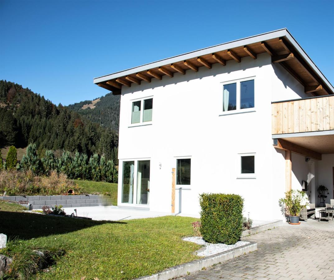 Ferienhaus Oberhof Weissenbach am Lech Exterior photo